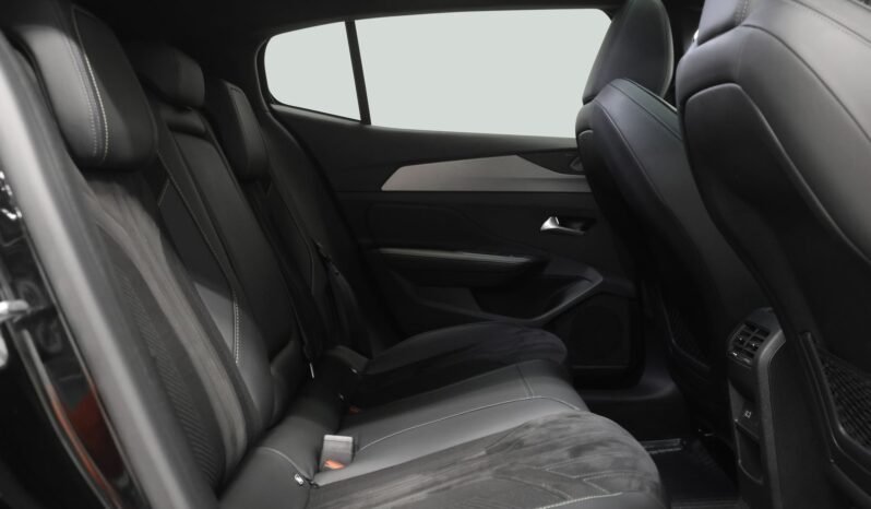
								Peugeot 408 GT Plug-in Hybrid full									