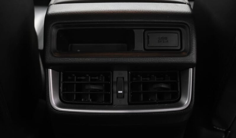 
								Isuzu D-Max Double Cab full									