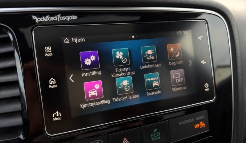 
								Mitsubishi Outlander PHEV S-Edition full									