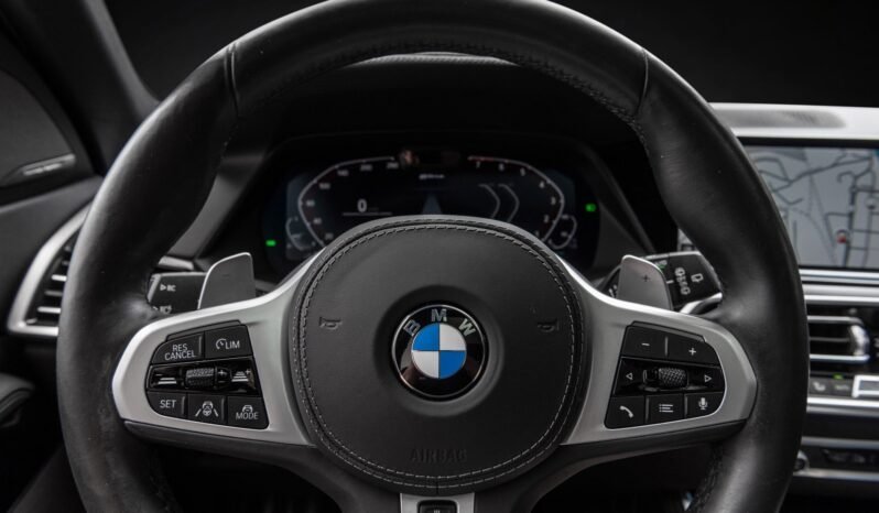 
								BMW X5 M-Sport Individual full									