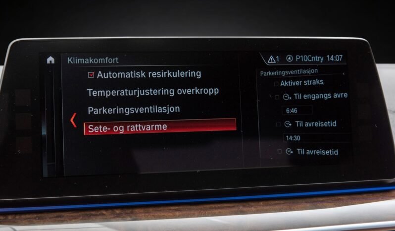 
								BMW 530d xDrive Luxury Line full									