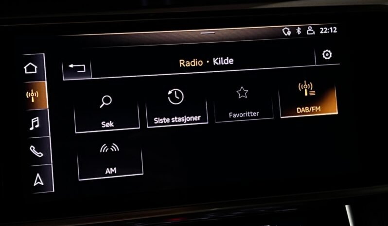 
								Audi A7 55 TFSI V6 S line full									