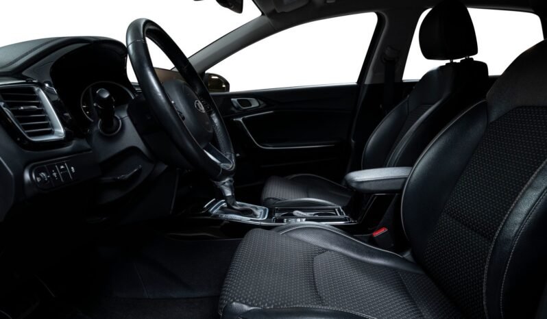 
								Kia Ceed 1.4 T-GDi 140 ch – Automatique full									