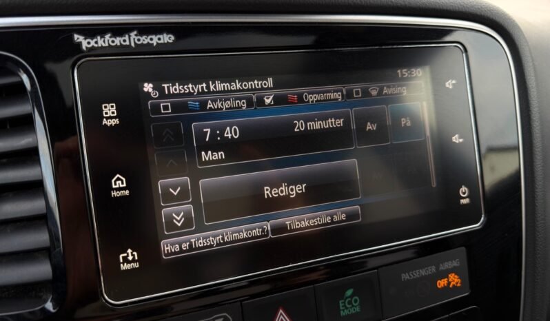 
								Mitsubishi Outlander PHEV S-Edition full									