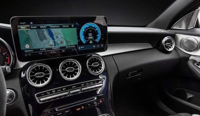 
								Mercedes-Benz C 63 S AMG 510 ch full									