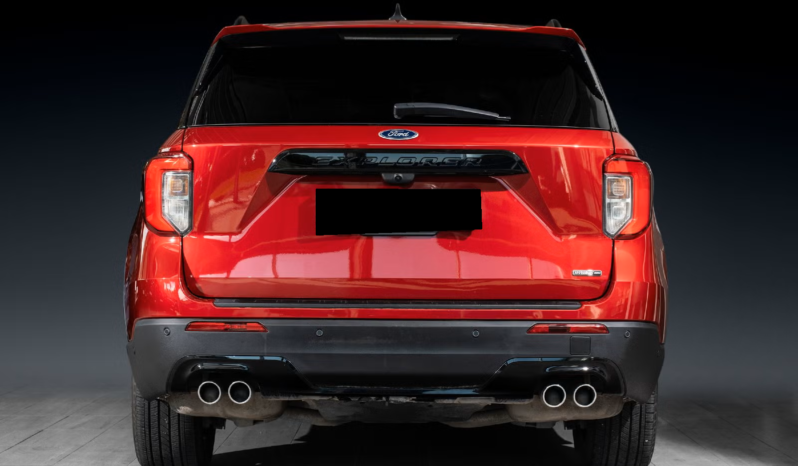 
								Ford Explorer PHEV ST-Line 7 places full									