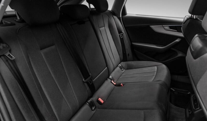 
								Audi A4 allroad 2.0 TDI 190 ch quattro full									