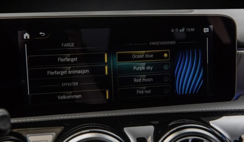 
								Mercedes-Benz A 220 4MATIC 2x AMG full									