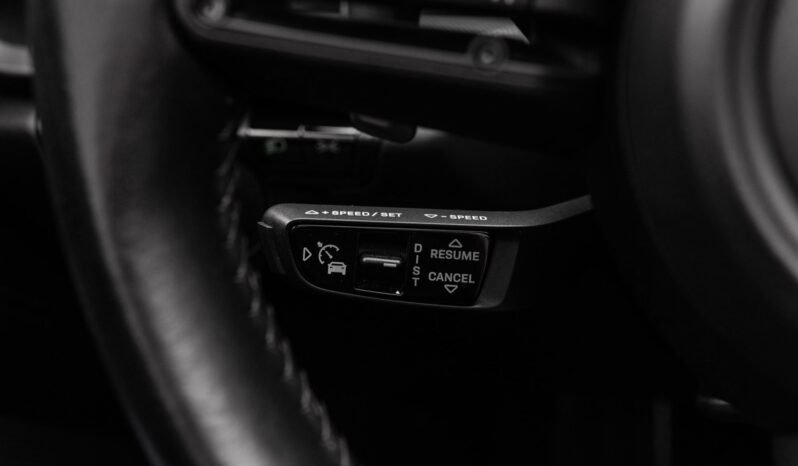 
								Porsche 911 Carrera S Cabriolet full									