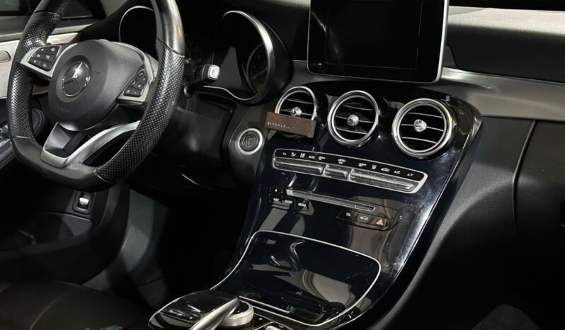 
								Mercedes-Benz C 350 e full									