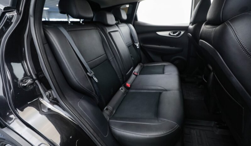 
								Nissan Qashqai DIG-T 116 ch Tekna full									