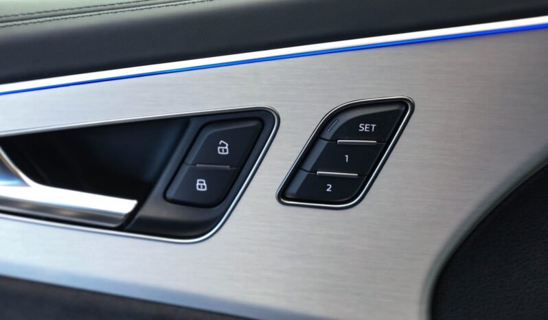 
								Audi Q7 60 TFSI e quattro S line full									