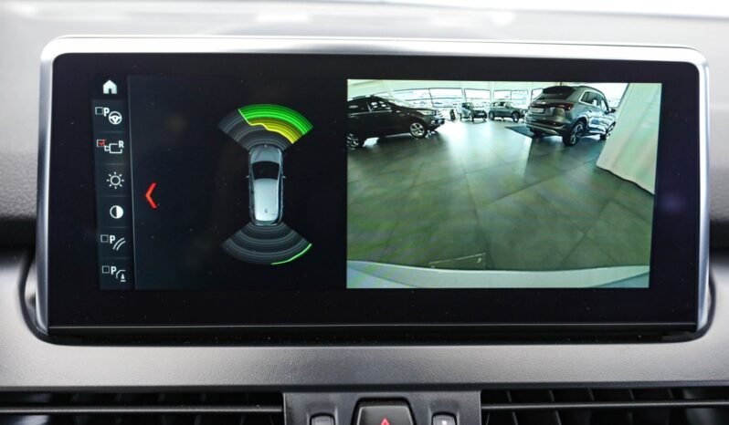 
								BMW 225xe iPerformance / Head-Up / Navi Plus / Caméra de recul full									