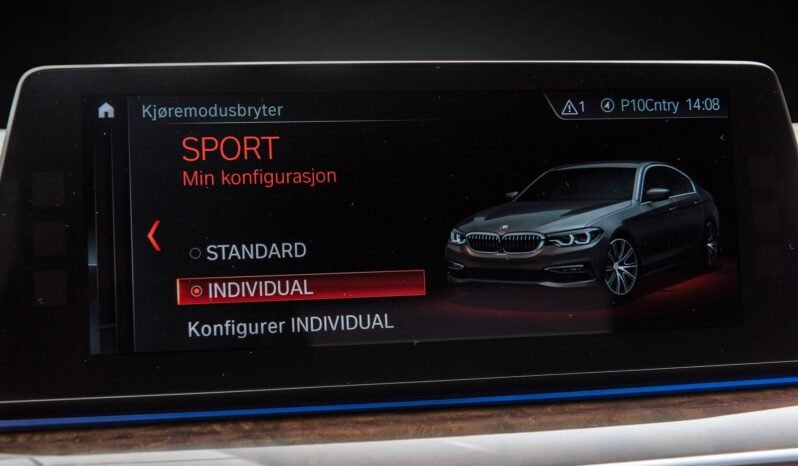 
								BMW 530d xDrive Luxury Line full									