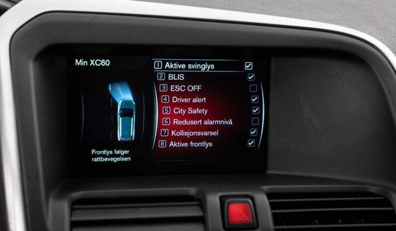 
								Volvo XC60 D5 AWD Summum full									