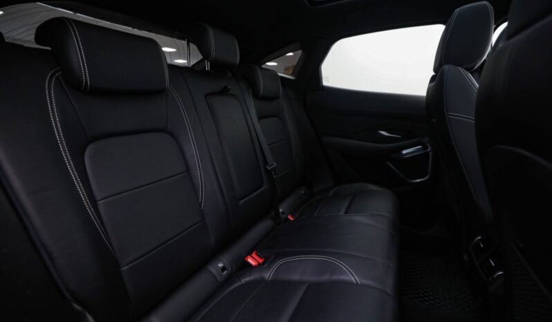 
								Jaguar E-PACE 2.0D 150 ch AWD R-Dynamic full									