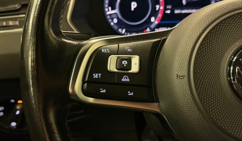 
								Volkswagen Tiguan 150 ch 4MOTION DSG R-Line full									