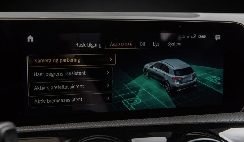 
								Mercedes-Benz A 220 4MATIC 2x AMG full									