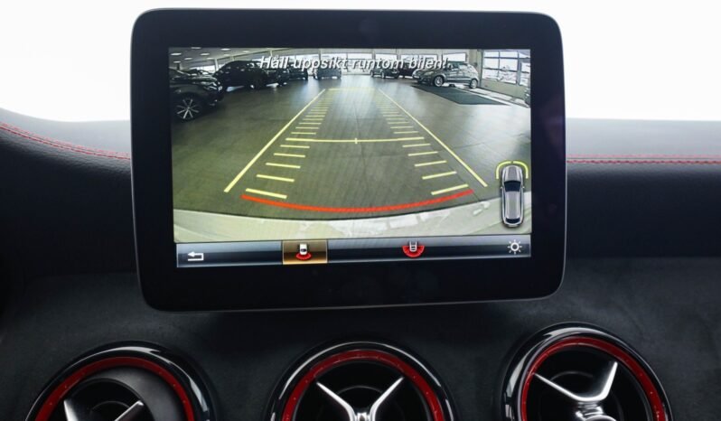 
								Mercedes-Benz CLA 45 AMG Shooting Brake full									