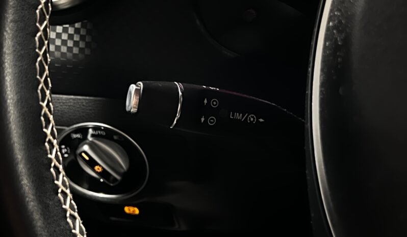 
								Mercedes-Benz A 180 full									