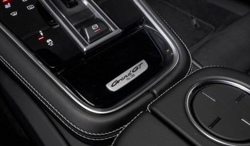 
								Porsche Panamera Turbo S Techart Grand GT full									