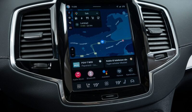 
								Volvo XC90 T8 Recharge Ultra Bright full									