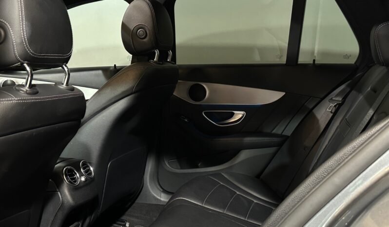 
								Mercedes-Benz C 350 e full									