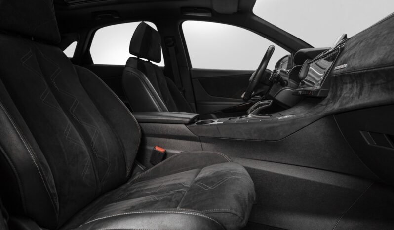 
								DS 7 Crossback Performance Line E-TENSE 4×4 full									