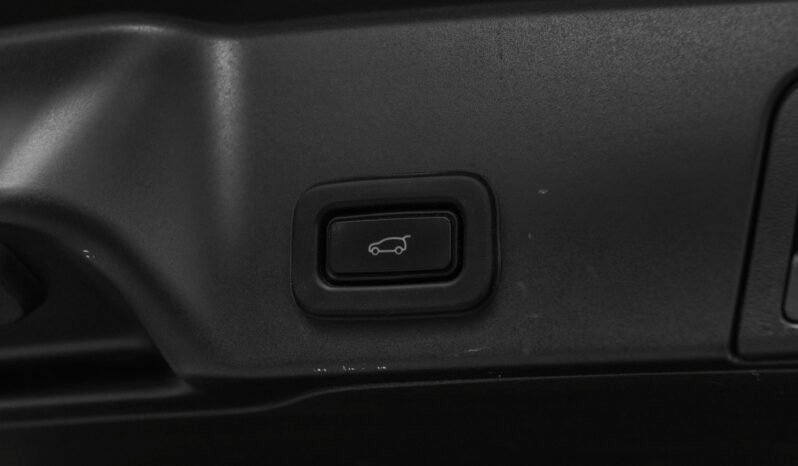 
								Land Rover Range Rover Evoque 2.0D R-Dynamic full									