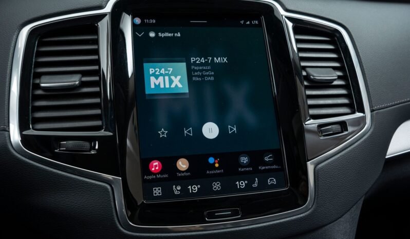 
								Volvo XC90 T8 Recharge Ultra Bright full									