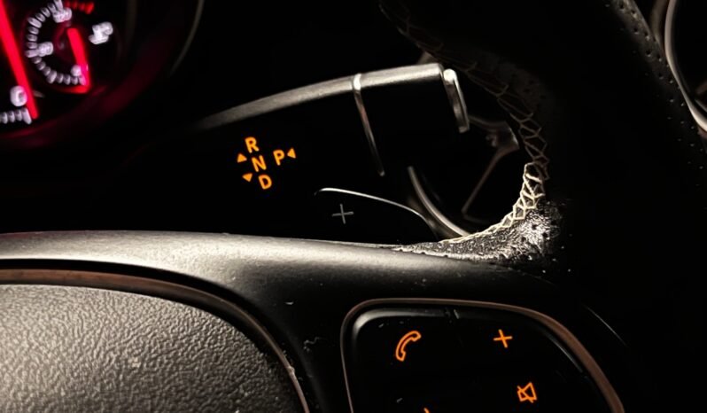 
								Mercedes-Benz A 180 full									