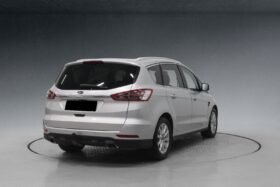 Ford S-MAX Titanium