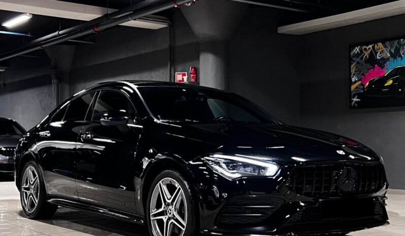 
								Mercedes-Benz CLA 250 e AMG Line / 2x AMG full									