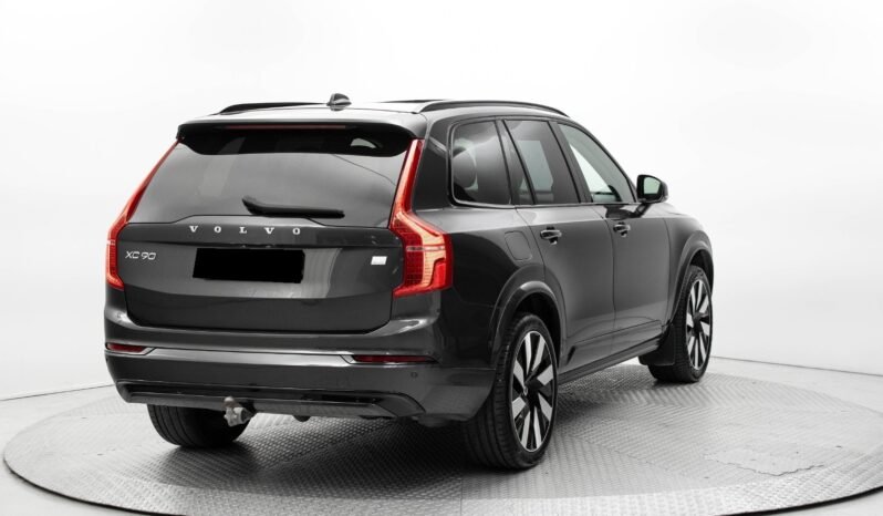 
								Volvo XC90 T8 Ultimate Dark Edition full									