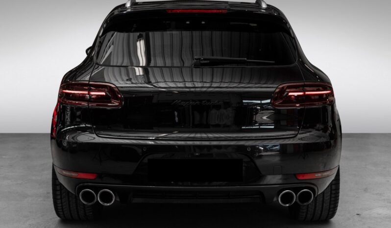 
								Porsche Macan Turbo 3.6 V6 400 ch full									