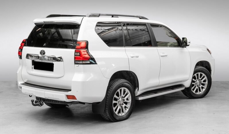 
								Toyota Land Cruiser 150 VX – 177 ch full									