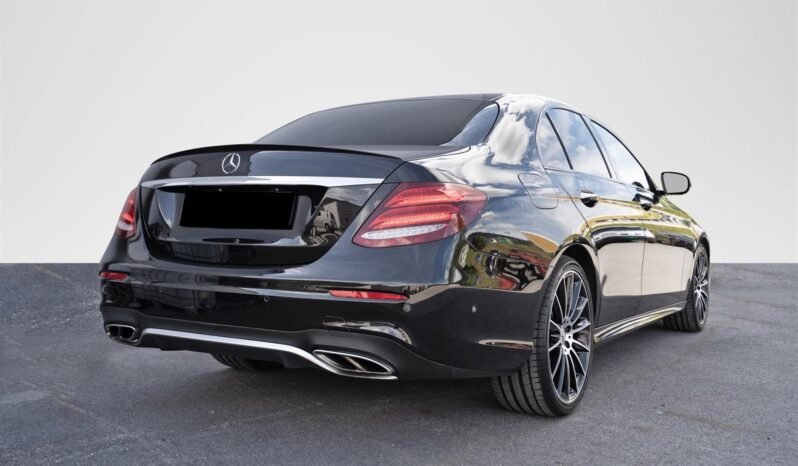 
								Mercedes-Benz E 43 AMG 4MATIC full									