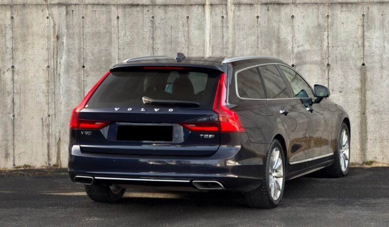 
								Volvo V90 T8 Twin Engine 408 ch Inscription AWD full									