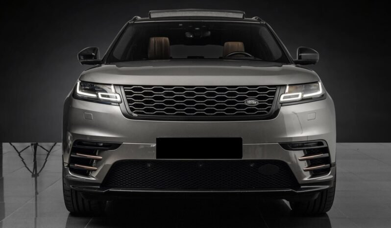 
								Land Rover Range Rover Velar 3.0D 300 ch R-Dynamic HSE full									
