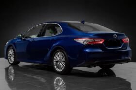 Toyota Camry 2.5 Hybrid Premium