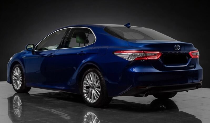 
								Toyota Camry 2.5 Hybrid Premium full									