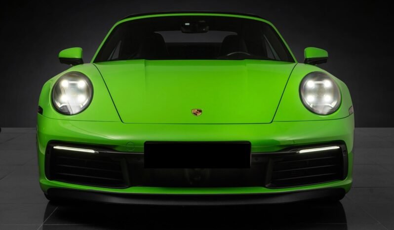 
								Porsche 911 Carrera S Cabriolet full									