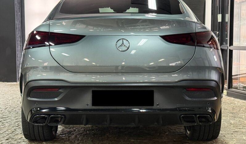 
								Mercedes-Benz GLE 350 de Coupé AMG full									