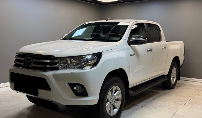 
								Toyota HiLux 2.4 D-4D 150 ch full									