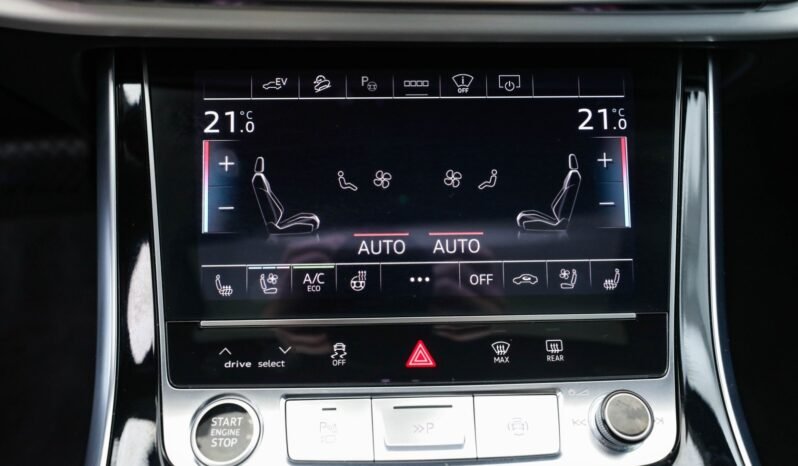 
								Audi Q7 60 TFSI e quattro S line full									