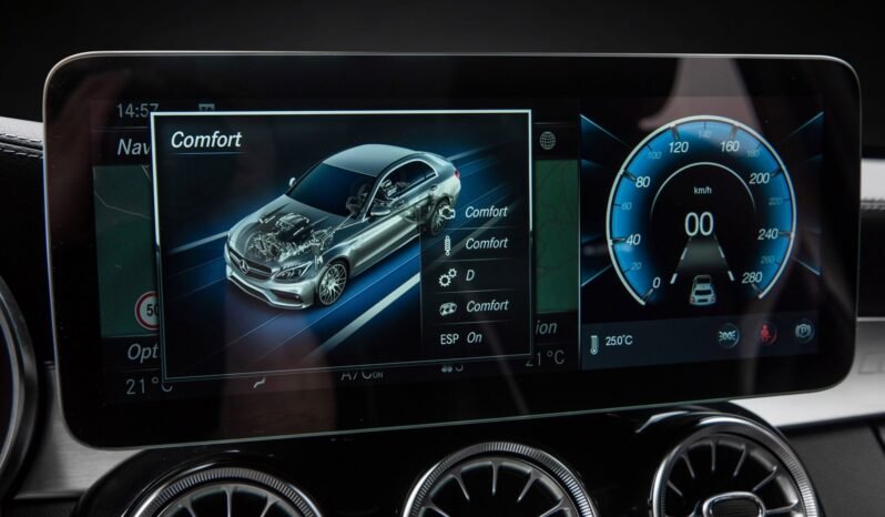 
								Mercedes-Benz C 63 S AMG 510 ch full									