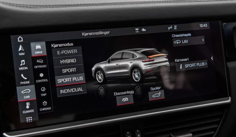 
								Porsche Cayenne Coupé E-Hybrid SportDesign full									