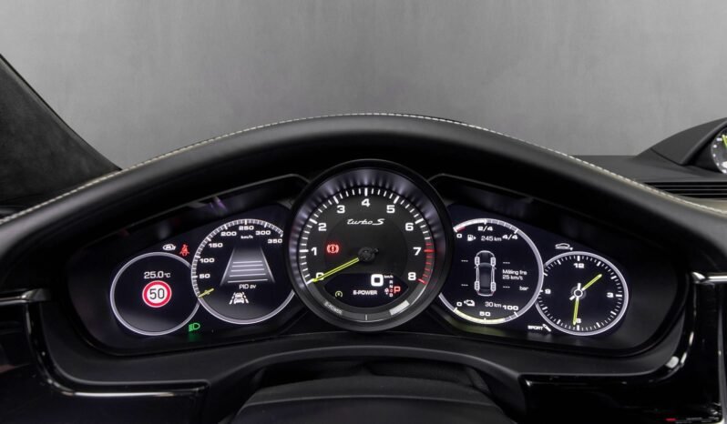
								Porsche Panamera Turbo S Techart Grand GT full									