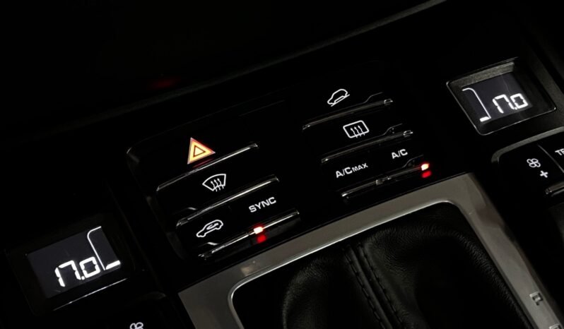 
								Porsche Macan GTS full									
