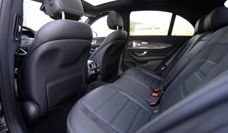 
								Mercedes-Benz E 43 AMG 4MATIC full									